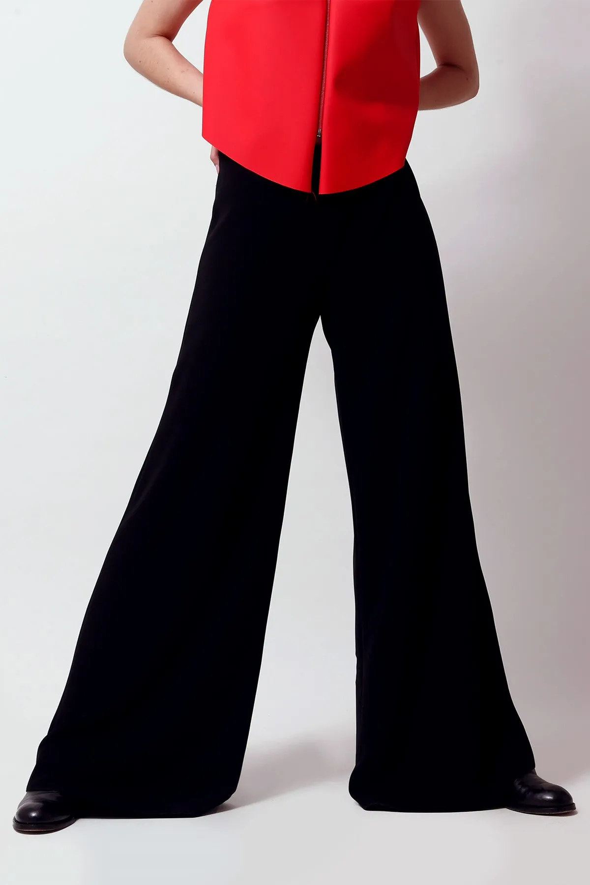 Black Microfiber Smart Gabardine Claude Flared Pant
