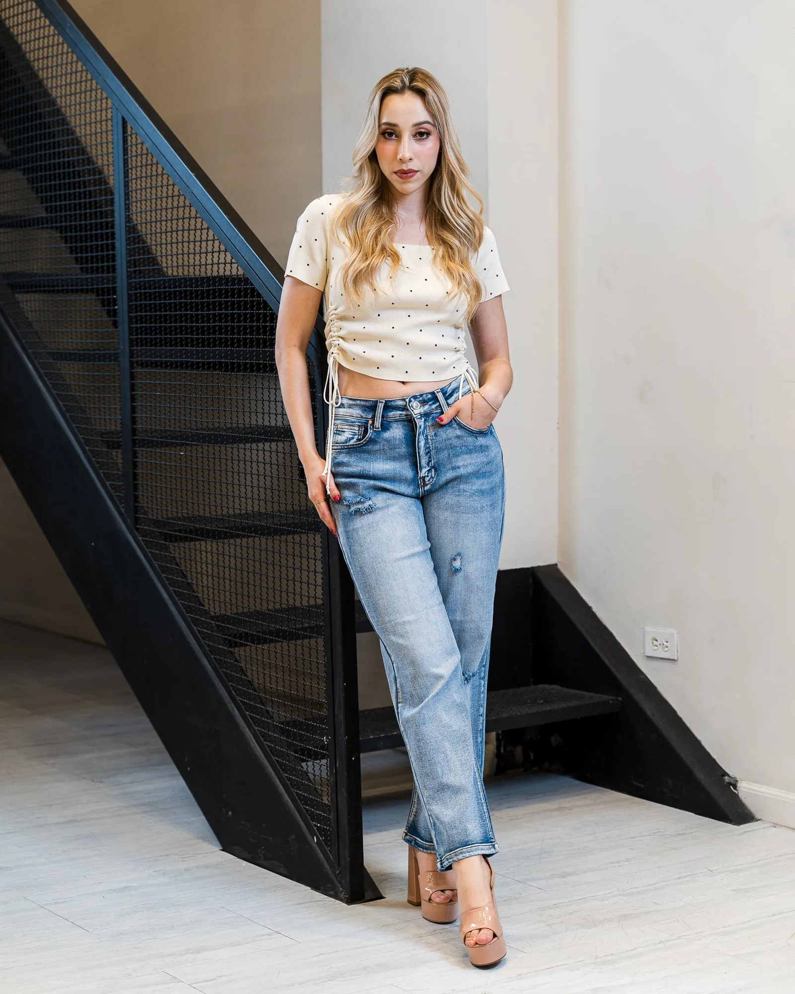 Jeans loose fit wide leg desgastados