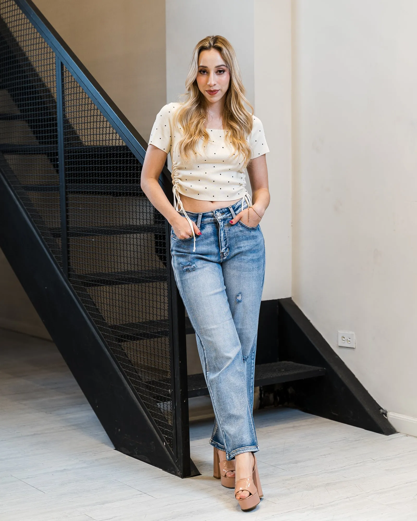 Jeans loose fit wide leg desgastados