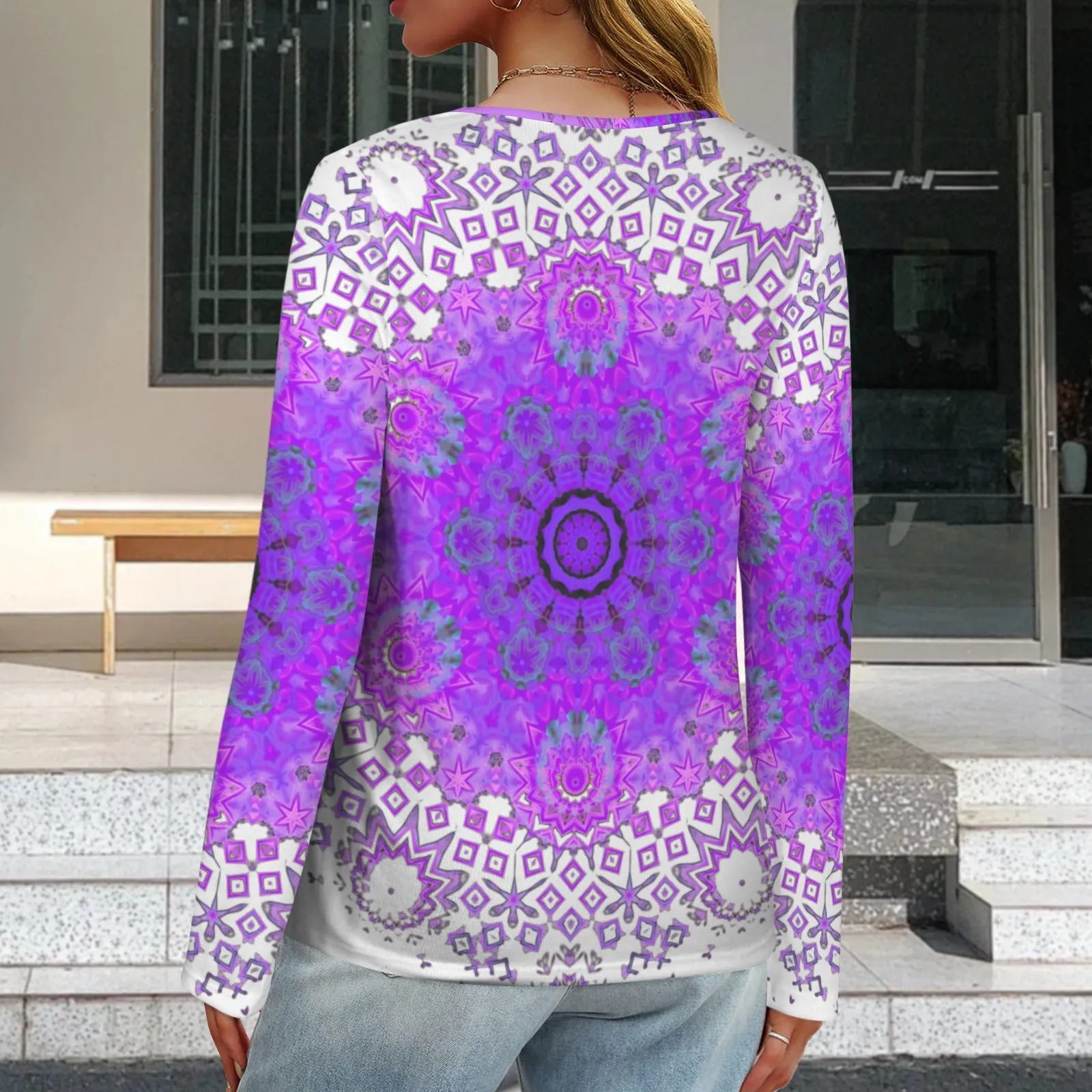Long Sleeve V Neck Sweater Bergamot Medallion
