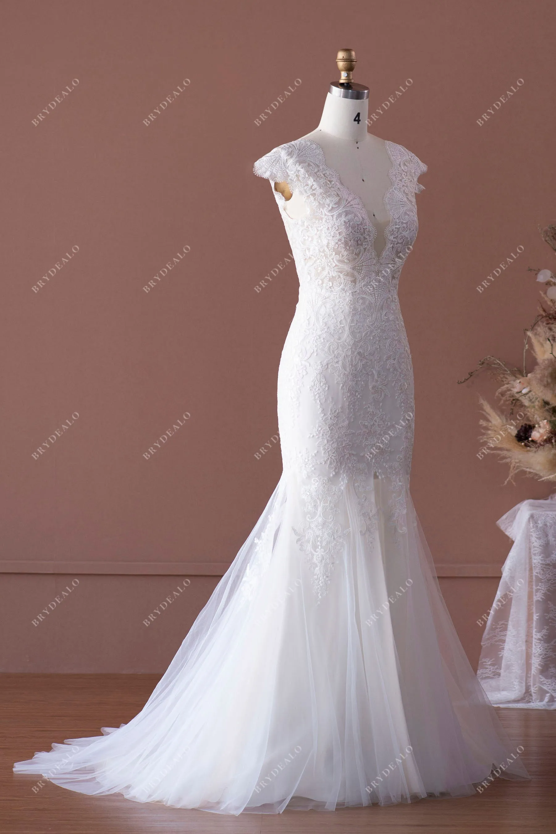 Scalloped Neckline Fit and Flare Wedding Dress