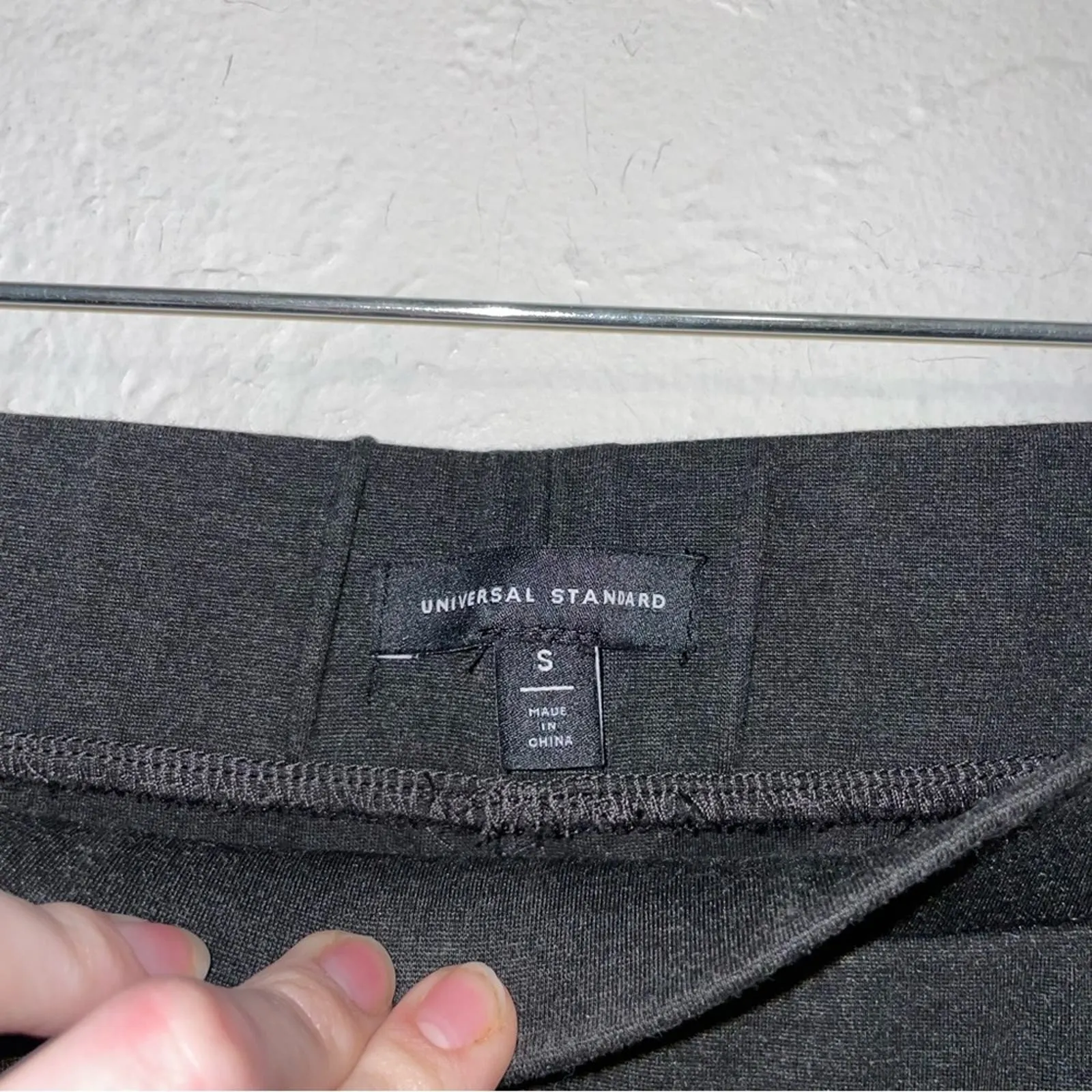 Universal Standard Moro Pocket Signature High Rise Zip Ponte Pants (14) to (16)