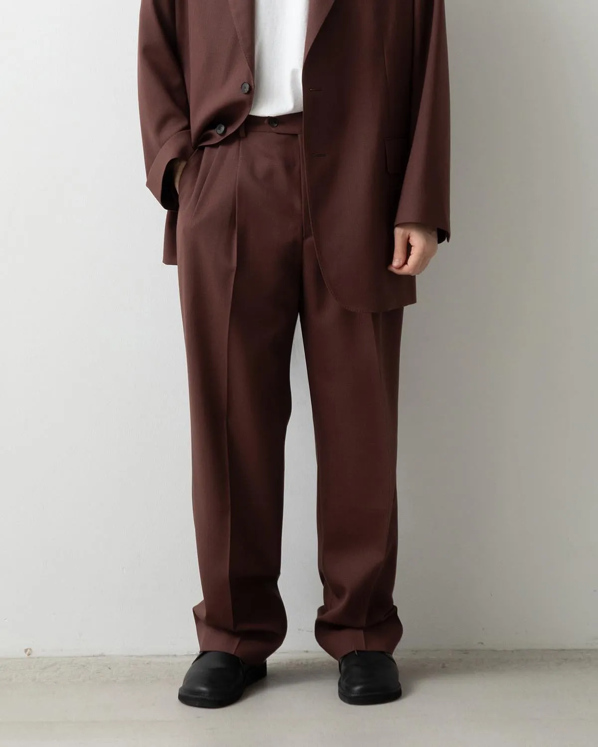 WOOL KID MOHAIR HOP SACK TWO-TUCK SLACKS