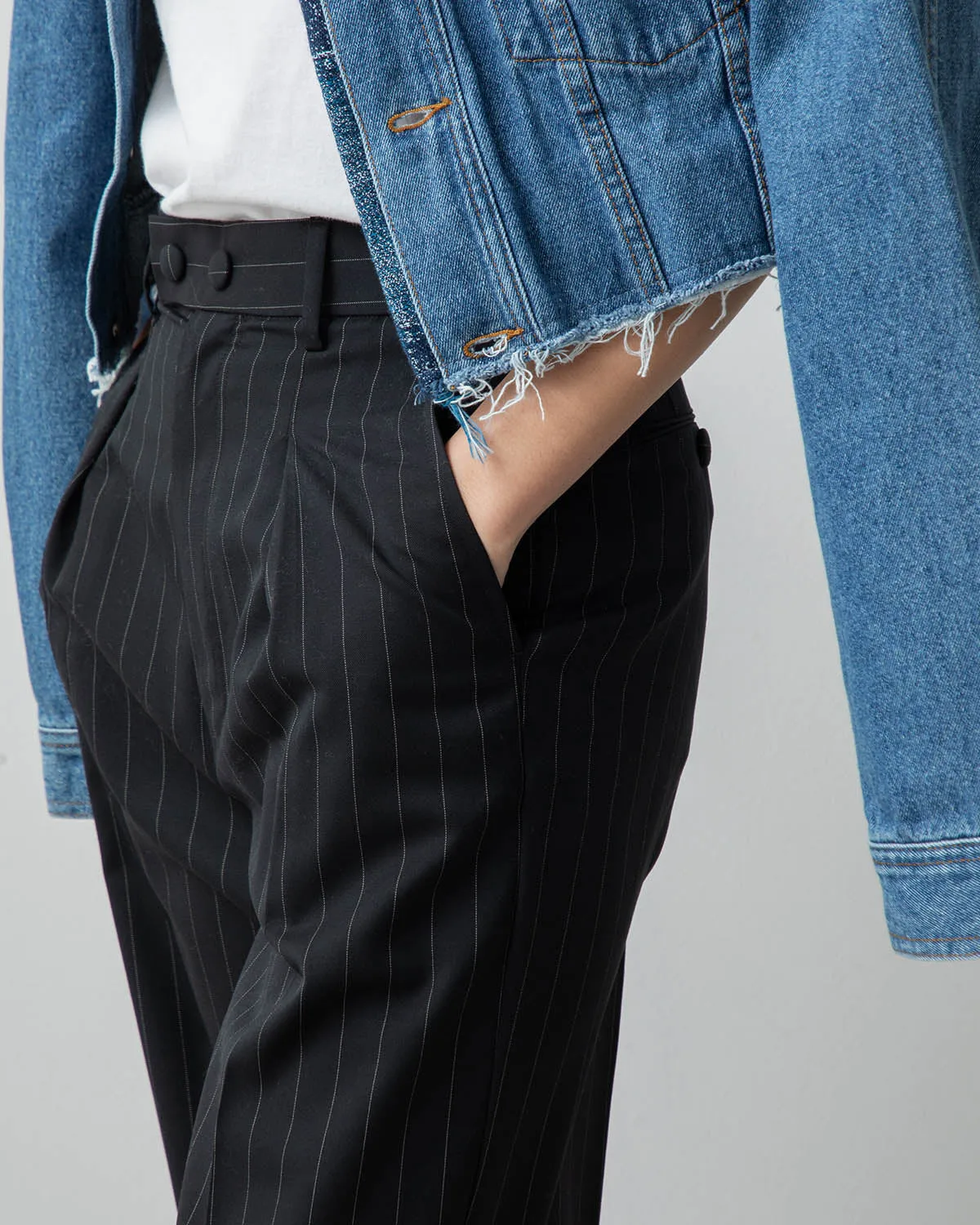 WOOL TUCK SLACKS