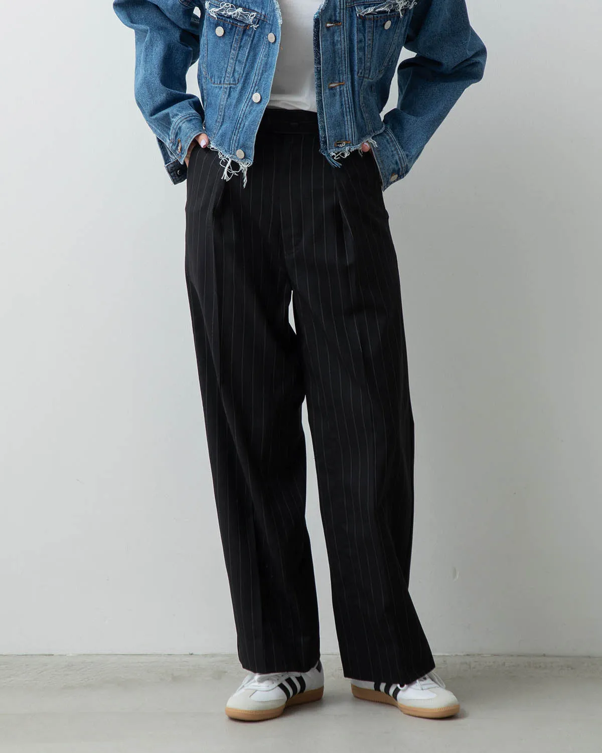 WOOL TUCK SLACKS